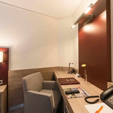 Hotel Gustav-Stresemann-Institut Бон Екстериор снимка