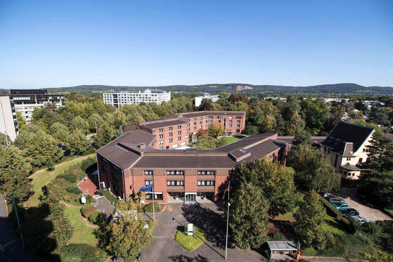 Hotel Gustav-Stresemann-Institut Бон Екстериор снимка